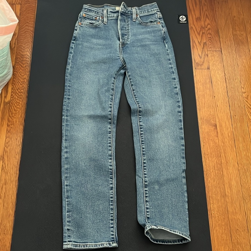 Levi’s wedgie straight